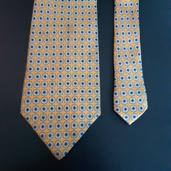 Leonardo Strelli Tie Rack 100% Silk Tie Golden Yellow w/ White & Blue Pattern - Picture 7 of 12
